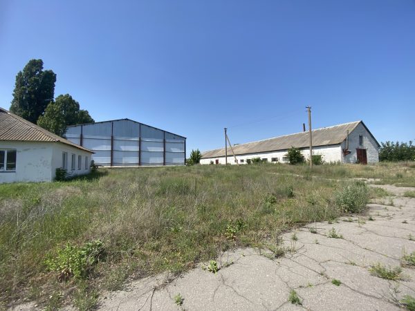 Продаж нежитлових приміщень (ферма) 10589,9м², 9,7592га, Черкаська обл