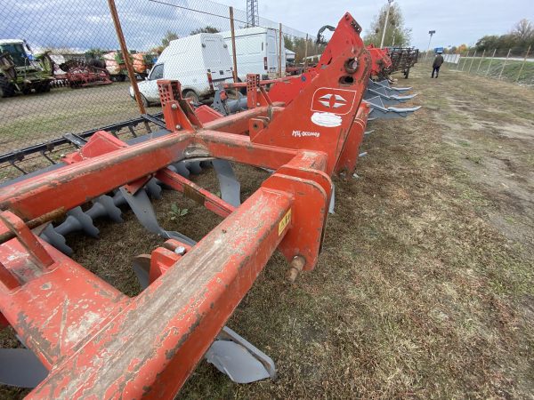 IMG_6919 Глибокорозпушувач Gregoire Вesson-Helios DVB-48Т