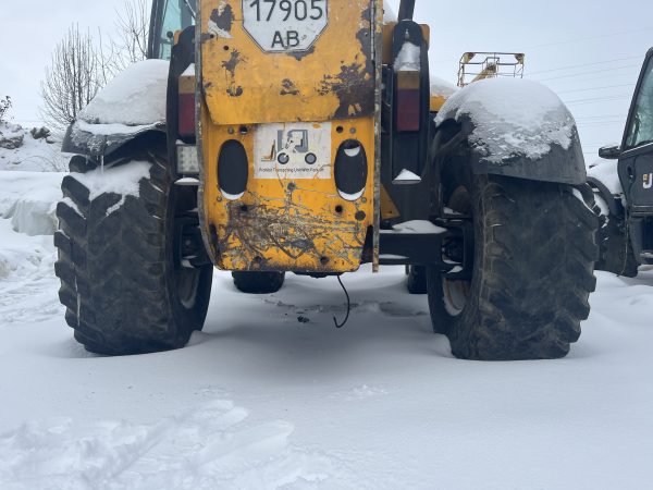 IMG_8492 Телескопічний навантажувач JCB 531-70 AGRI