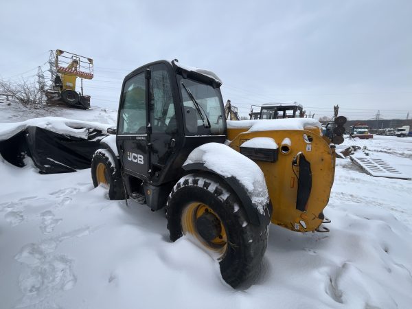 IMG_8526 Телескопічний навантажувач JCB 531-70 AGRI