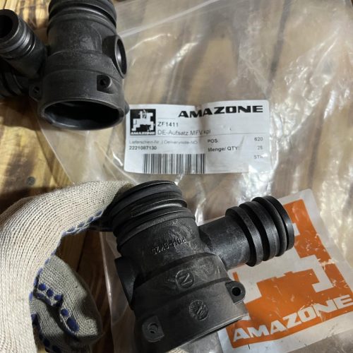 ZF1411 Насадка MFV D=15мм POM GF25 чорна Amazone ZF1411 Насадка MFV D=15мм POM GF25 чорна Amazone