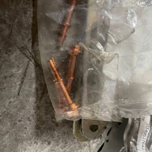 JQ189C1058TF6E Болт кріплення прийомної труби Geely CK Geely