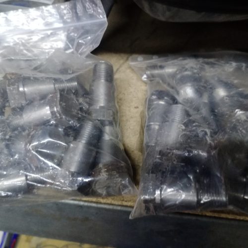 Болт-вісь диска правий, лівйи Monosem 7012.GA Болт-вісь диска M16х37х1.5мм лівий (20071281, 40071281) Monosem