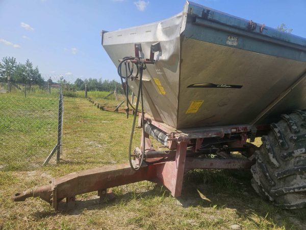 Розкидач добрив Bredal K105