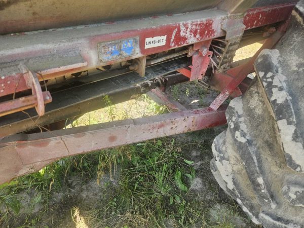 Розкидач добрив Bredal K105