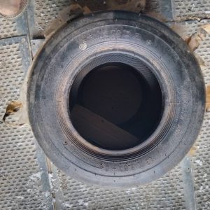 Шина сільськогосподарська універсальна безкамерна 16,00/6,5-R8 10 сл