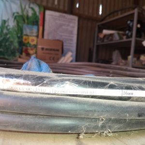 Трубка пластикова d=16мм