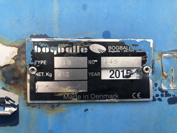 Розкидач міндобрив причіпний Bogballe M3 D, сн.145 з візком