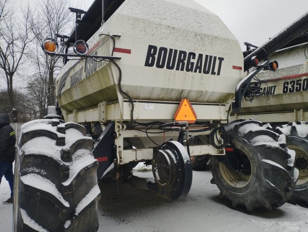 Бункери насінєві Bourgault -8810-54