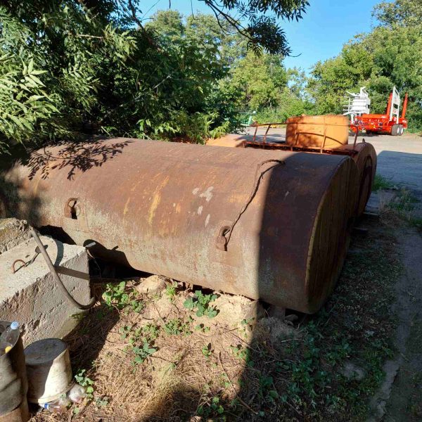Цистерни 8,7 кубів