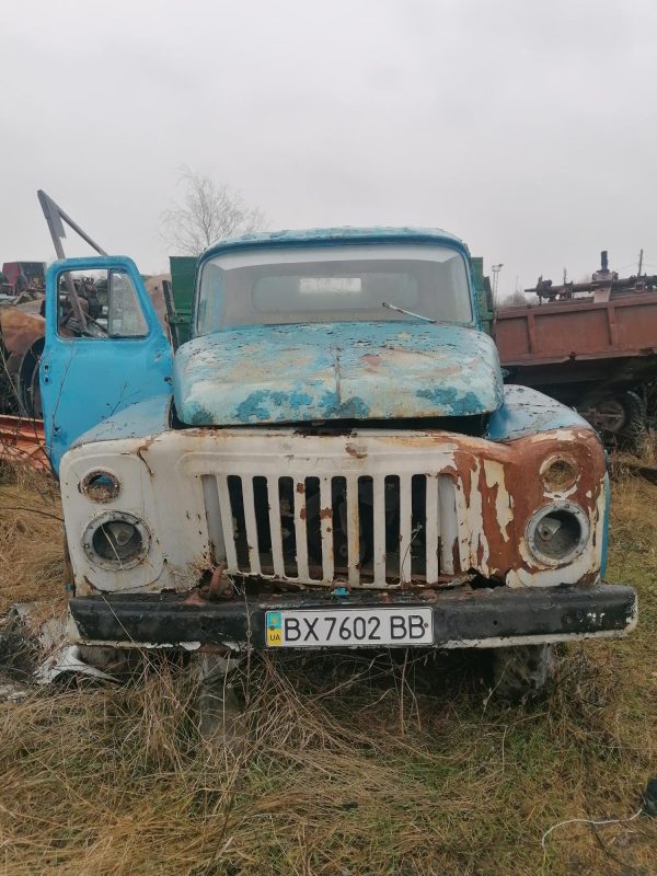 Автомобіль ГАЗ-5201