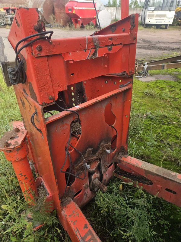 Кормороздатчик Kuhn EUROMIX I 2005 р.