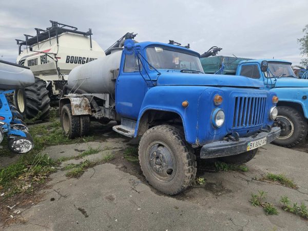 25. ВХ8042АХ Автомобіль ГАЗ-53 КО-503 2 Автомобіль ГАЗ-53 (з цистерною) 1986 р.