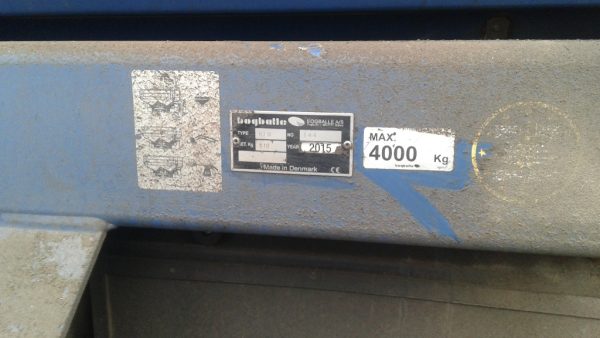 Розкидач міндобрив причіпний Bogballe M3 D, сн.144 з візком