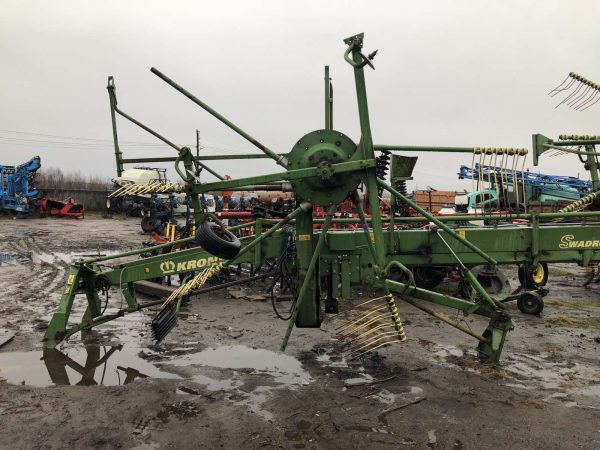 8. Валкоутворювач Krone Swadro-1010 3 Граблі-валкоутворювач Krone Swadro-1010