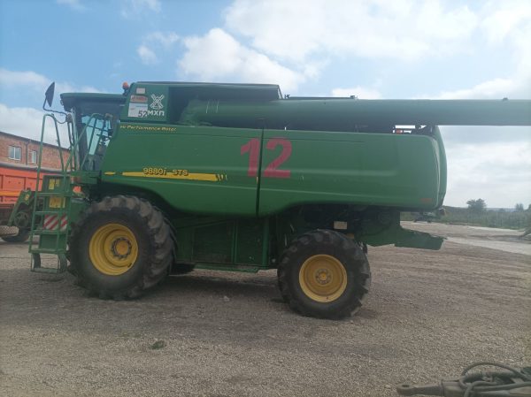 9. 04553ВС Комбайн зернозбиральний John Deere-9880STS 4 Комбайн зернозбиральний John Deere 9880STS