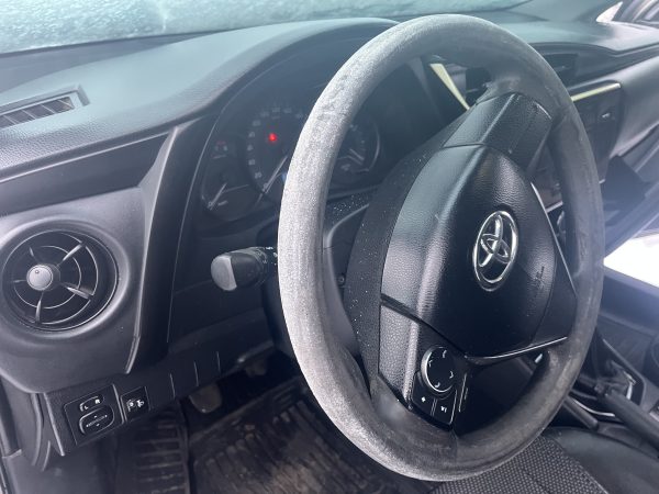 IMG_8034 Легковий автомобіль Toyota-Corolla