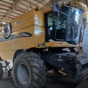 Комбайн зернозбиральний Challenger-СН647L