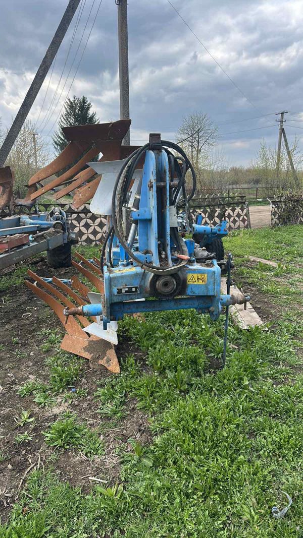 IMG_2100 Плуг Lemken (Лемкен) на 5 корпусів