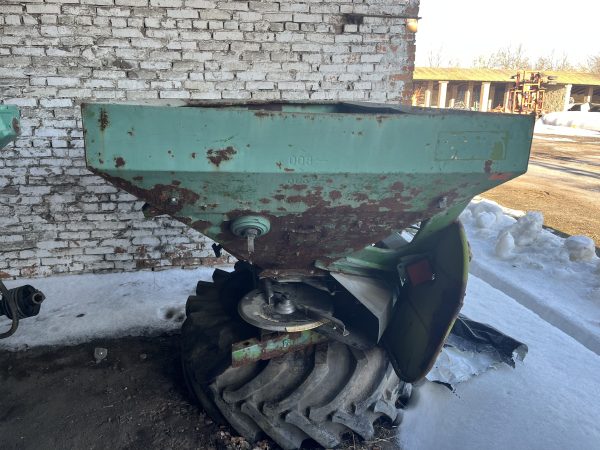 Навісний розкидач мінеральних добрив Amazone ZAM‑1800