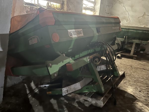 IMG_9331 Розкидач мінеральних добрив Amazone ZA-M 1001 Special з надставкою S 500
