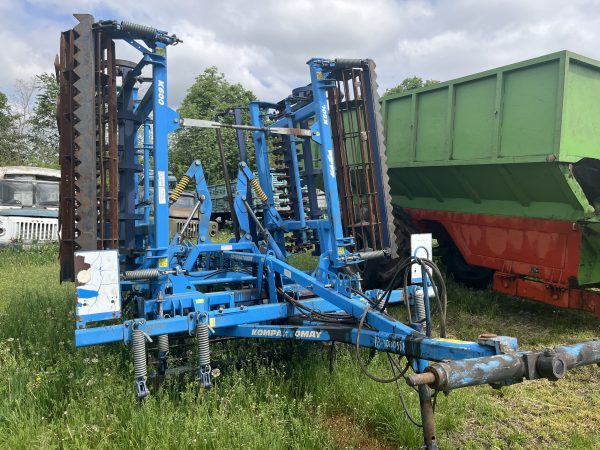 IMG_3221 Передпосівний напівнавісний компактомат Farmet Kompaktomat K 600 PS