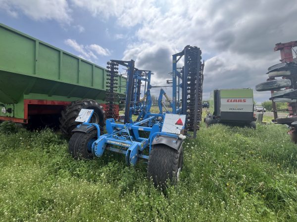IMG_3224 Передпосівний напівнавісний компактомат Farmet Kompaktomat K 600 PS