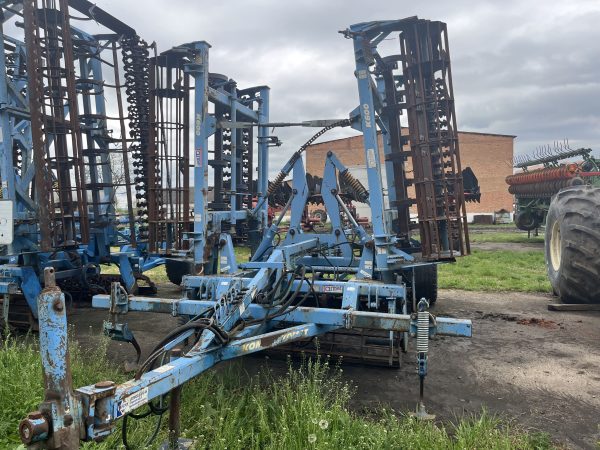 IMG_3463 Передпосівний напівнавісний компактомат Farmet Kompaktomat K 600 PS
