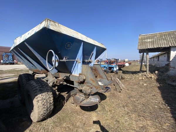 САЙТ IMG_8040 Розкидач добрив МВУ-8