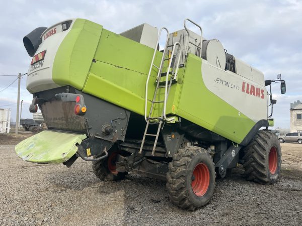 Зернозбиральний комбайн Claas Lexion 560