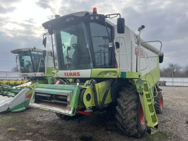 Зернозбиральний комбайн Claas Lexion 560