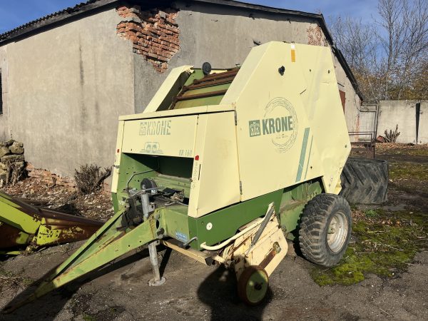 IMG_4011 Прес-підбирач рулонний Krone KR-160