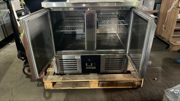 GGM3 Холодильний стіл з нержавіючей сталі GGM Gastro SAG197E#2T