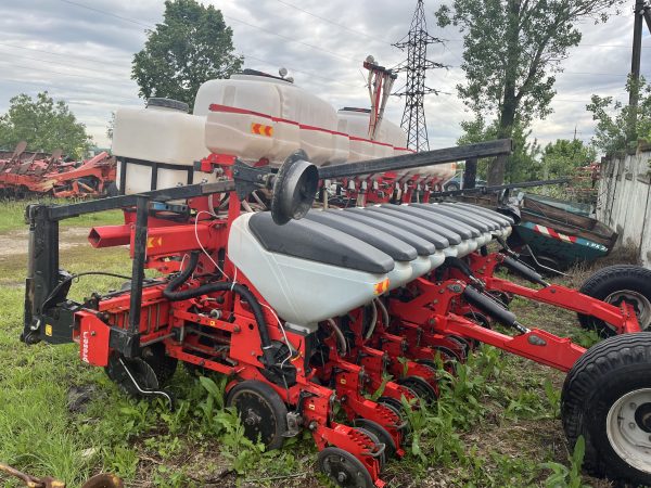 IMG_3602 Пневматичні просапні сівалки точного висіву Solà Prosem-K FH 530/13