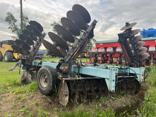 Важка причіпна дискова борона БДВП-6.3
