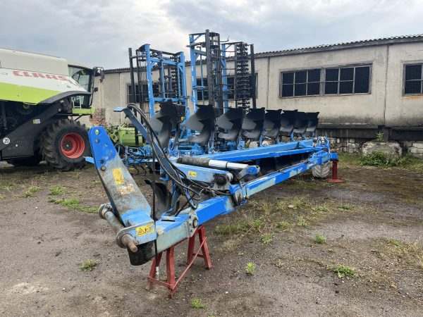 IMG_5621 Напівнавісний оборотний плуг Lemken Euro Diamant на 8 корпусів