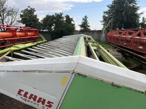 IMG_5740 Соняшникова жниварка Claas Sunspeed 12-70