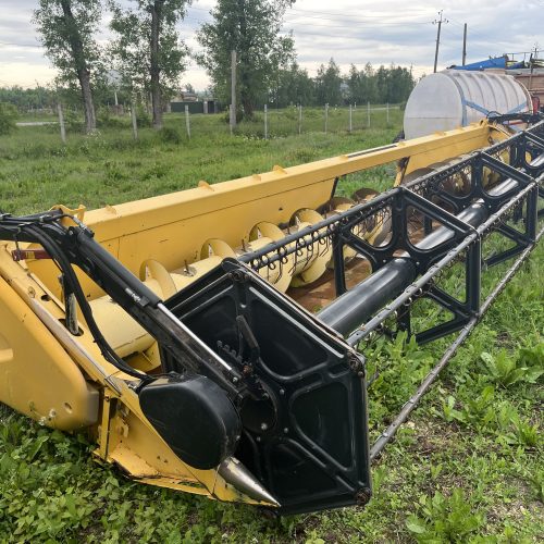 IMG_3860 Зернова жниварка New Holland Varifeed 30FT