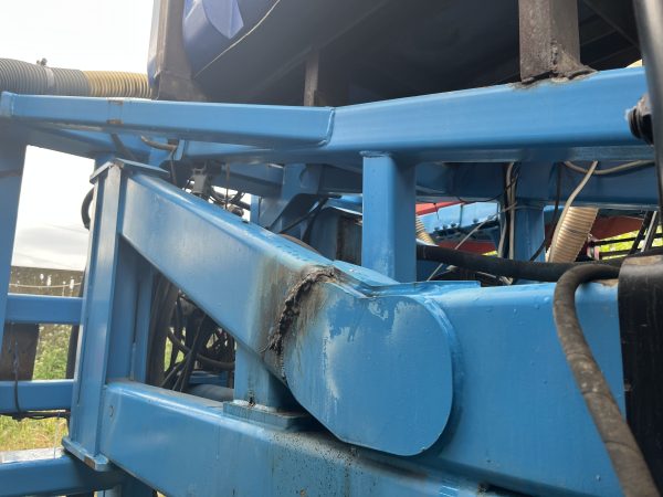 Сівалка причіпна пневматична точного висіву Monosem-NX 16R