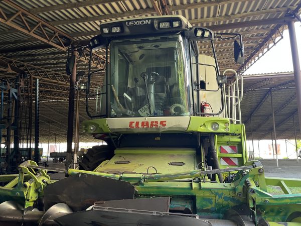 Зернозбиральний комбайн Claas Lexion 560