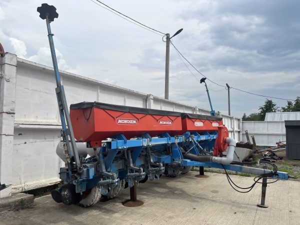Сівалка просапна Monosem-NX2-8R №10048524 Просапна сівалка точного висіву Monosem NX2-8R